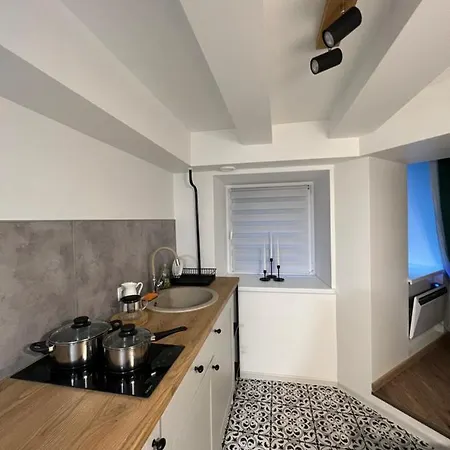 Green Apartment