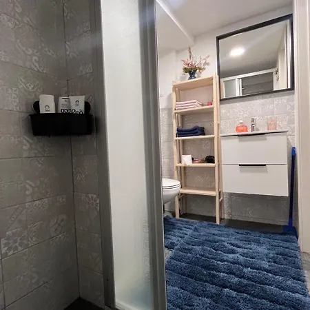 Green Apartment