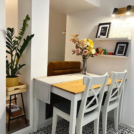 Lejlighed Green Apartment